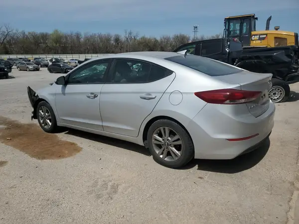 KMHD84LF4HU176258 2017 HYUNDAI ELANTRA - Image 2