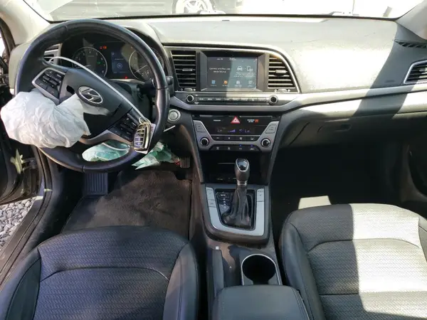 KMHD84LF4HU176468 2017 HYUNDAI ELANTRA - Image 8
