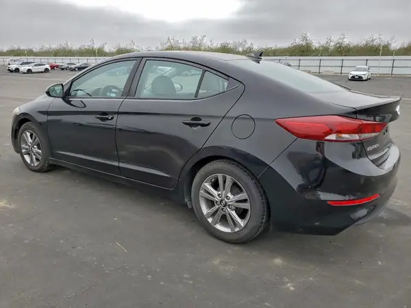 KMHD84LF4HU180116 2017 HYUNDAI ELANTRA - Image 2