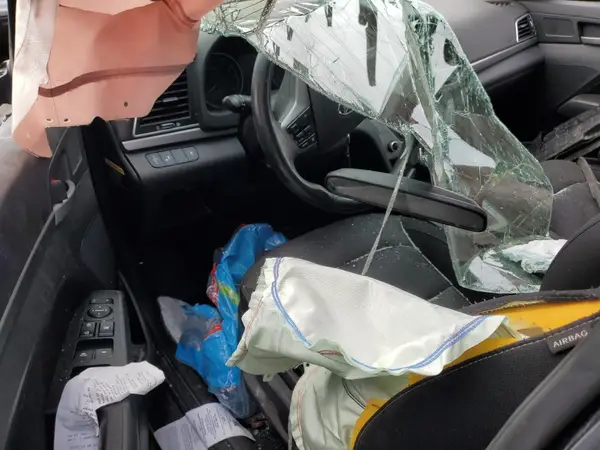 KMHD84LF4HU186630 2017 HYUNDAI ELANTRA - Image 8