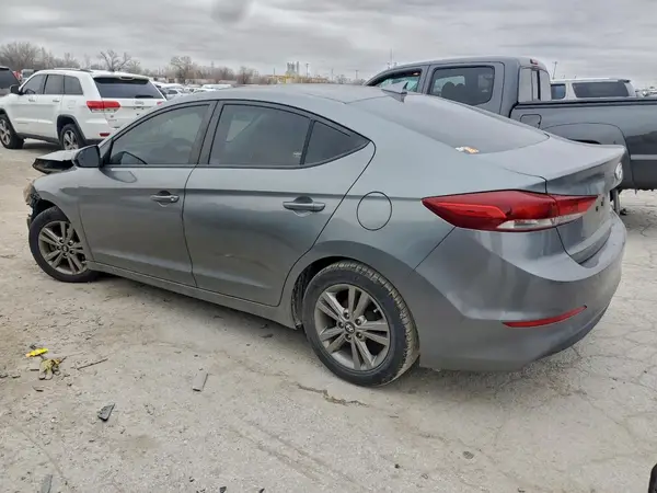 KMHD84LF4HU189396 2017 HYUNDAI ELANTRA - Image 2
