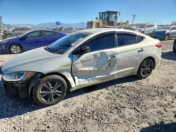KMHD84LF4HU209467 2017 HYUNDAI ELANTRA - Image 1