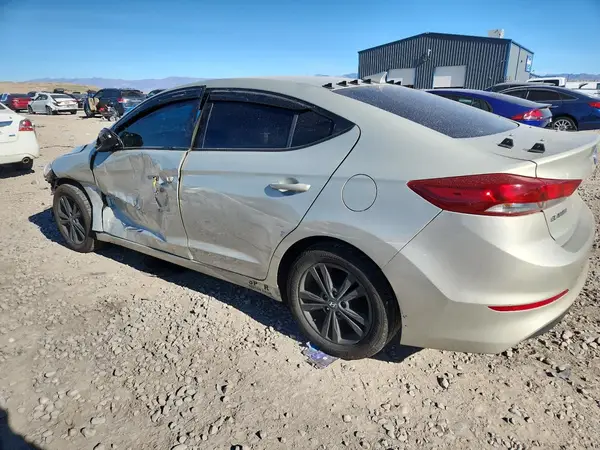 KMHD84LF4HU209467 2017 HYUNDAI ELANTRA - Image 2