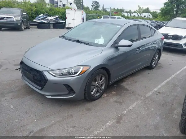 KMHD84LF4HU210411 2017 HYUNDAI ELANTRA - Image 2