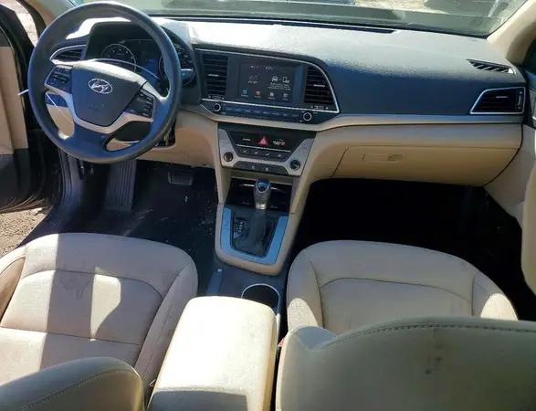 KMHD84LF4HU211414 2017 HYUNDAI ELANTRA - Image 8