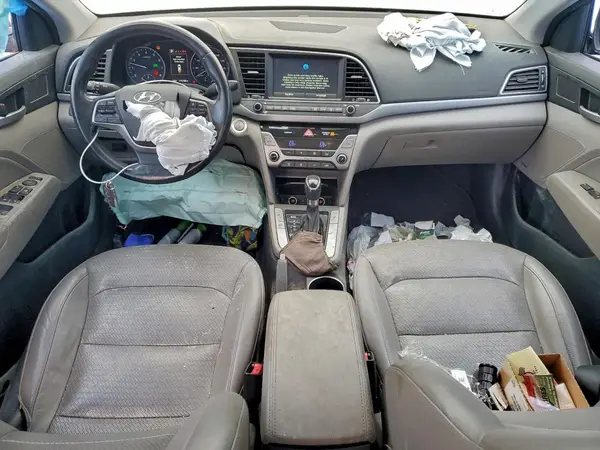 KMHD84LF4HU212059 2017 HYUNDAI ELANTRA - Image 8