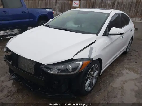 KMHD84LF4HU220954 2017 HYUNDAI ELANTRA - Image 2