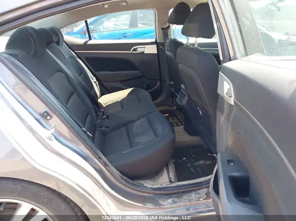 KMHD84LF4HU221988 2017 HYUNDAI ELANTRA - Image 8
