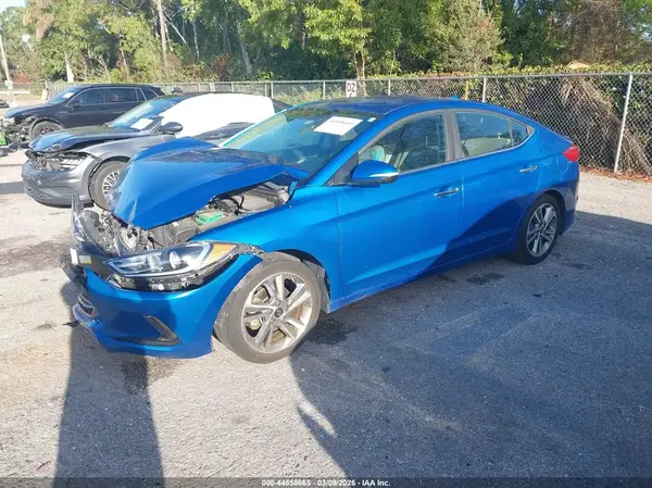 KMHD84LF4HU224647 2017 HYUNDAI ELANTRA - Image 2