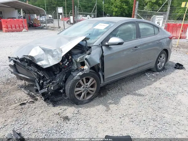 KMHD84LF4HU228987 2017 HYUNDAI ELANTRA - Image 2