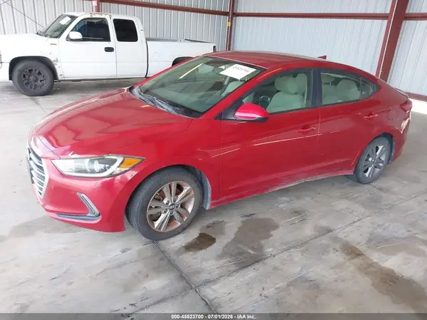 KMHD84LF4HU229704 2017 HYUNDAI ELANTRA - Image 2