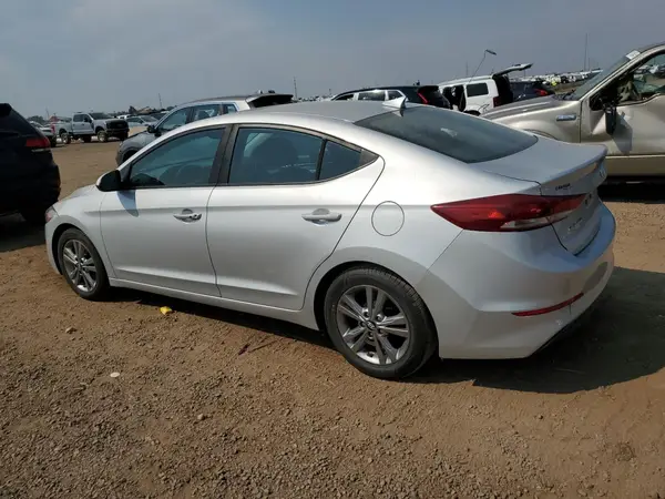 KMHD84LF4HU241335 2017 HYUNDAI ELANTRA - Image 2