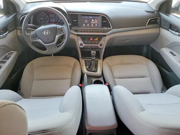 KMHD84LF4HU243246 2017 HYUNDAI ELANTRA - Image 8