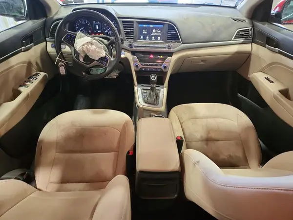 KMHD84LF4HU244218 2017 HYUNDAI ELANTRA - Image 8