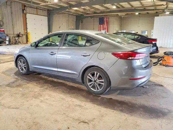 KMHD84LF4HU244994 2017 HYUNDAI ELANTRA - Image 2