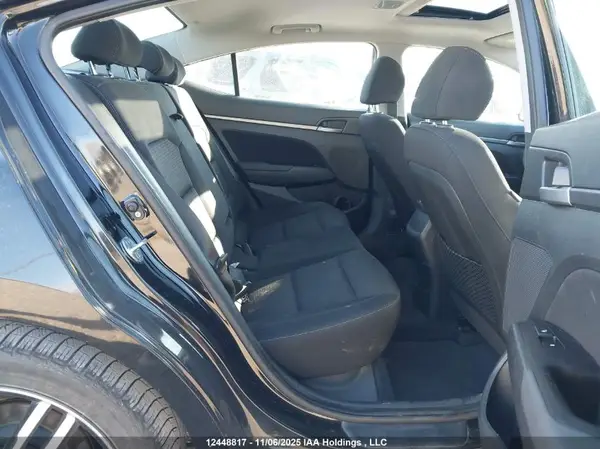 KMHD84LF4HU249256 2017 HYUNDAI ELANTRA - Image 8