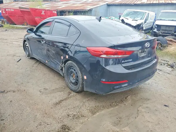 KMHD84LF4HU249497 2017 HYUNDAI ELANTRA - Image 2