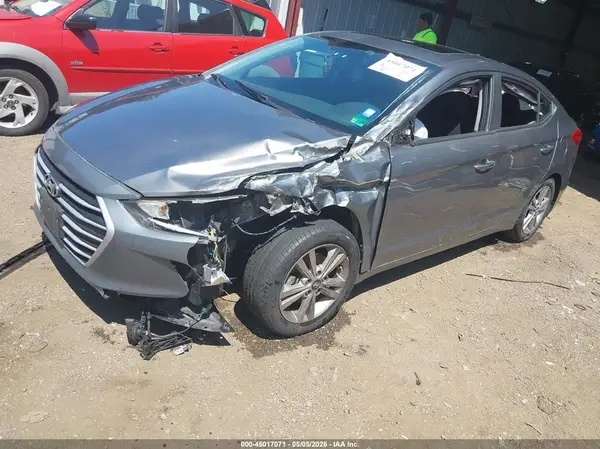 KMHD84LF4HU250200 2017 HYUNDAI ELANTRA - Image 2