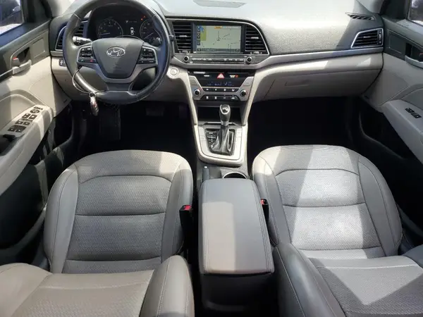 KMHD84LF4HU264033 2017 HYUNDAI ELANTRA - Image 8