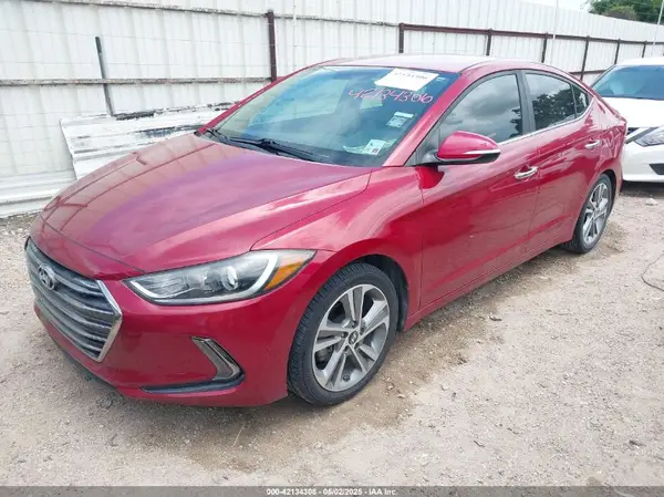 KMHD84LF4HU267868 2017 HYUNDAI ELANTRA - Image 2