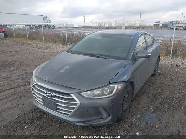 KMHD84LF4HU270933 2017 HYUNDAI ELANTRA - Image 2