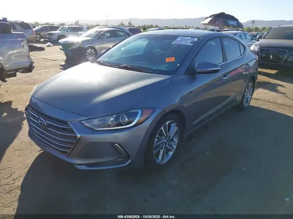 KMHD84LF4HU287263 2017 HYUNDAI ELANTRA - Image 2