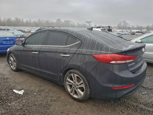 KMHD84LF4HU307401 2017 HYUNDAI ELANTRA - Image 2