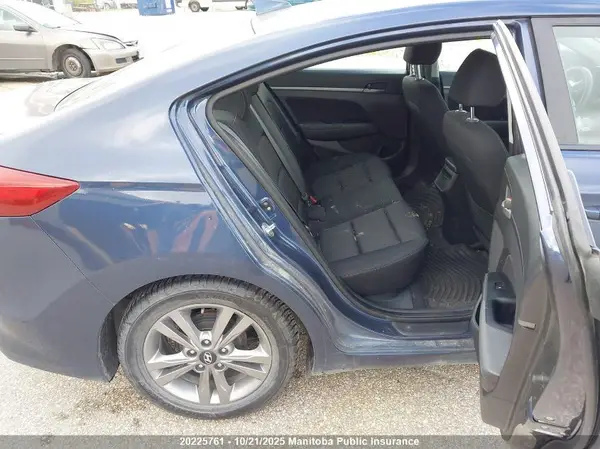 KMHD84LF4HU308841 2017 HYUNDAI ELANTRA - Image 8