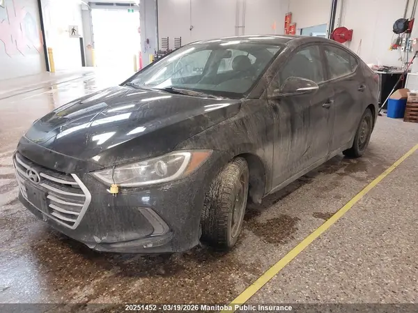 KMHD84LF4HU321251 2017 HYUNDAI ELANTRA - Image 2