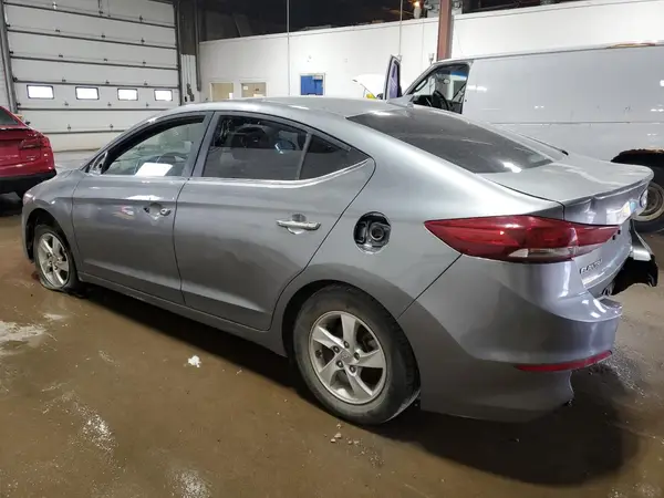 KMHD84LF4HU327888 2017 HYUNDAI ELANTRA - Image 2