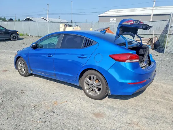KMHD84LF4HU332573 2017 HYUNDAI ELANTRA - Image 2
