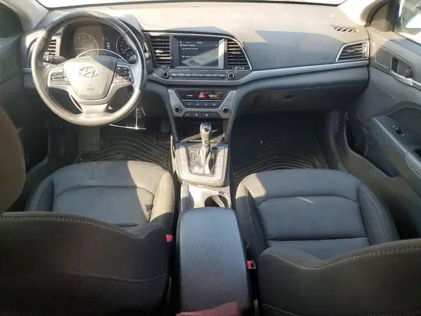 KMHD84LF4HU332573 2017 HYUNDAI ELANTRA - Image 8