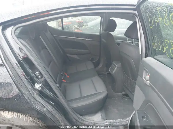 KMHD84LF4HU336686 2017 HYUNDAI ELANTRA - Image 8