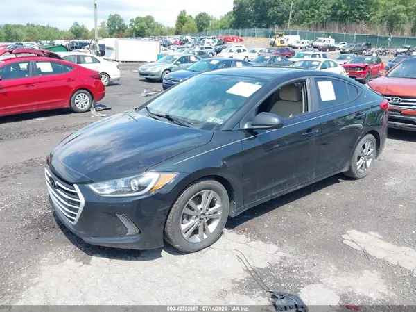 KMHD84LF4HU340303 2017 HYUNDAI ELANTRA - Image 2