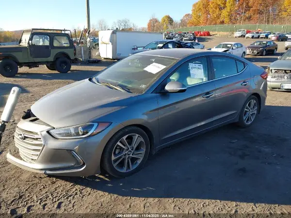 KMHD84LF4HU356839 2017 HYUNDAI ELANTRA - Image 2