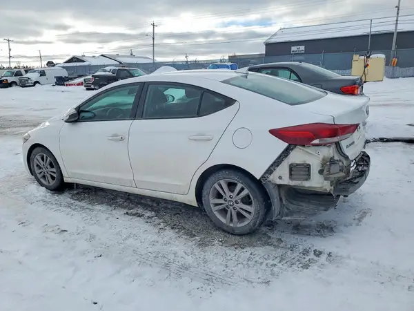 KMHD84LF4HU380963 2017 HYUNDAI ELANTRA - Image 2
