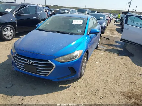 KMHD84LF4HU383264 2017 HYUNDAI ELANTRA - Image 2