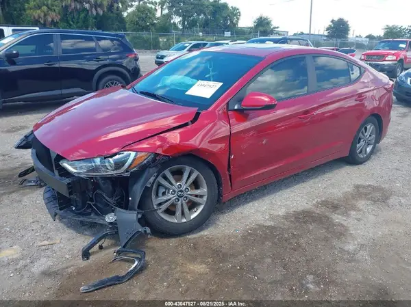 KMHD84LF4HU388206 2017 HYUNDAI ELANTRA - Image 2
