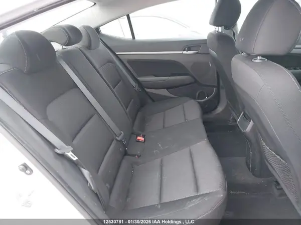 KMHD84LF4HU399383 2017 HYUNDAI ELANTRA - Image 8