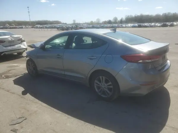 KMHD84LF4HU402301 2017 HYUNDAI ELANTRA - Image 2