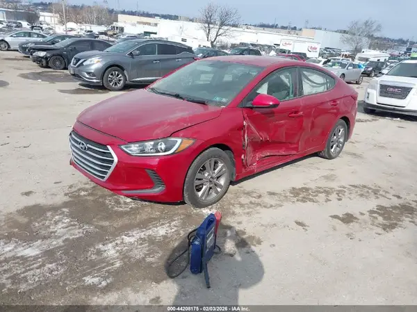 KMHD84LF4HU405831 2017 HYUNDAI ELANTRA - Image 2