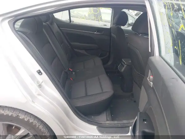 KMHD84LF4HU421401 2017 HYUNDAI ELANTRA - Image 8