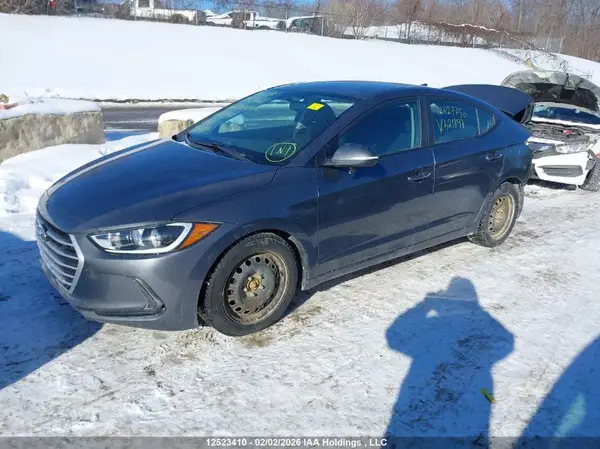 KMHD84LF4HU421897 2017 HYUNDAI ELANTRA - Image 2