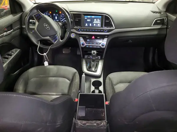 KMHD84LF4HU425531 2017 HYUNDAI ELANTRA - Image 8