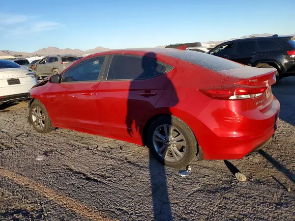 KMHD84LF4HU430437 2017 HYUNDAI ELANTRA - Image 2