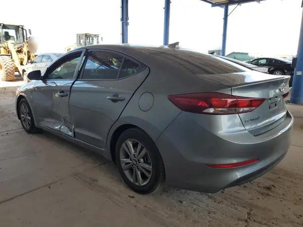 KMHD84LF4JU452251 2018 HYUNDAI ELANTRA - Image 2