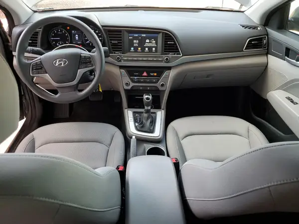 KMHD84LF4JU452251 2018 HYUNDAI ELANTRA - Image 8