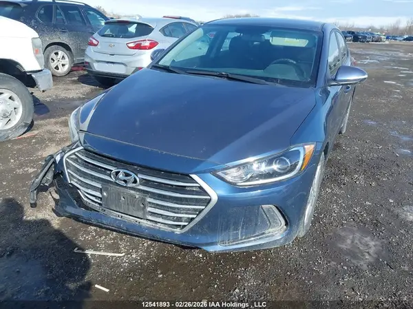 KMHD84LF4JU468014 2018 HYUNDAI ELANTRA - Image 2