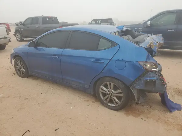 KMHD84LF4JU473939 2018 HYUNDAI ELANTRA - Image 2