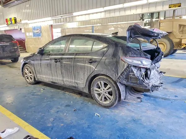 KMHD84LF4JU493236 2018 HYUNDAI ELANTRA - Image 2